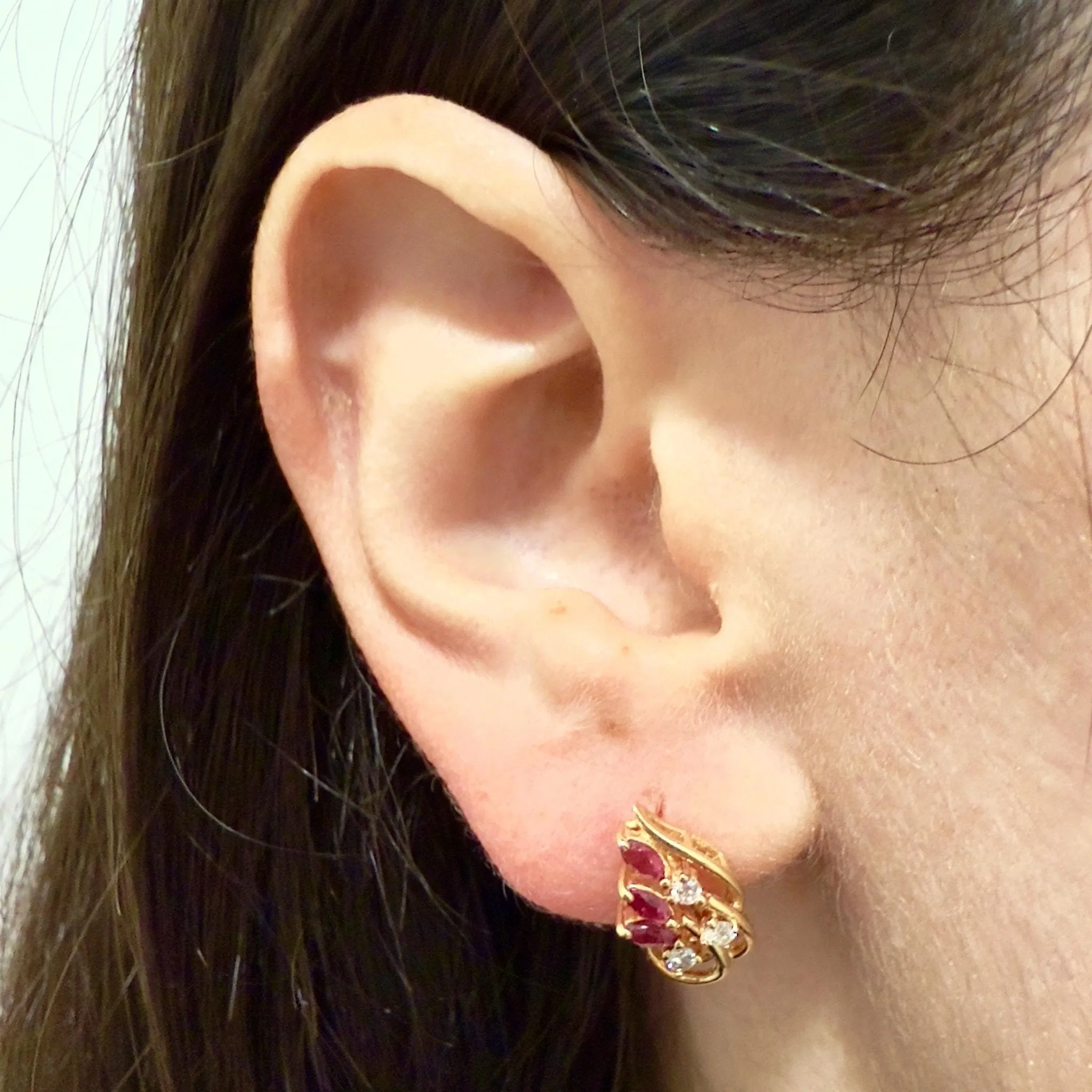 Vintage Solid 14 Karat Yellow Gold Ruby & Diamond Clip-On Screw Earrings