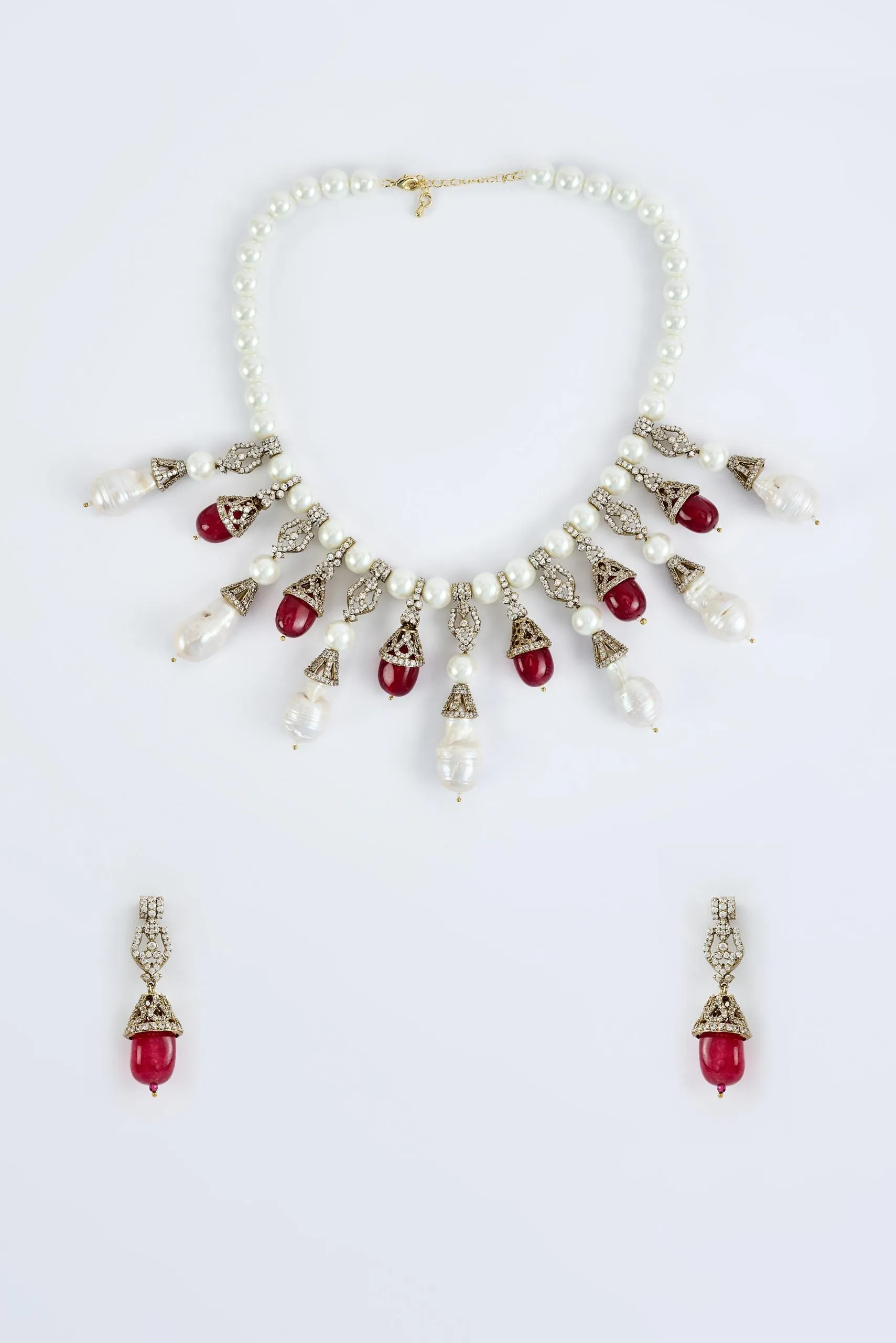 vivinia BY VIDHI MEHRA Florence Silver Plated Red Womens Pearl Short Necklace Set with Pair of Earrings (Freesize)