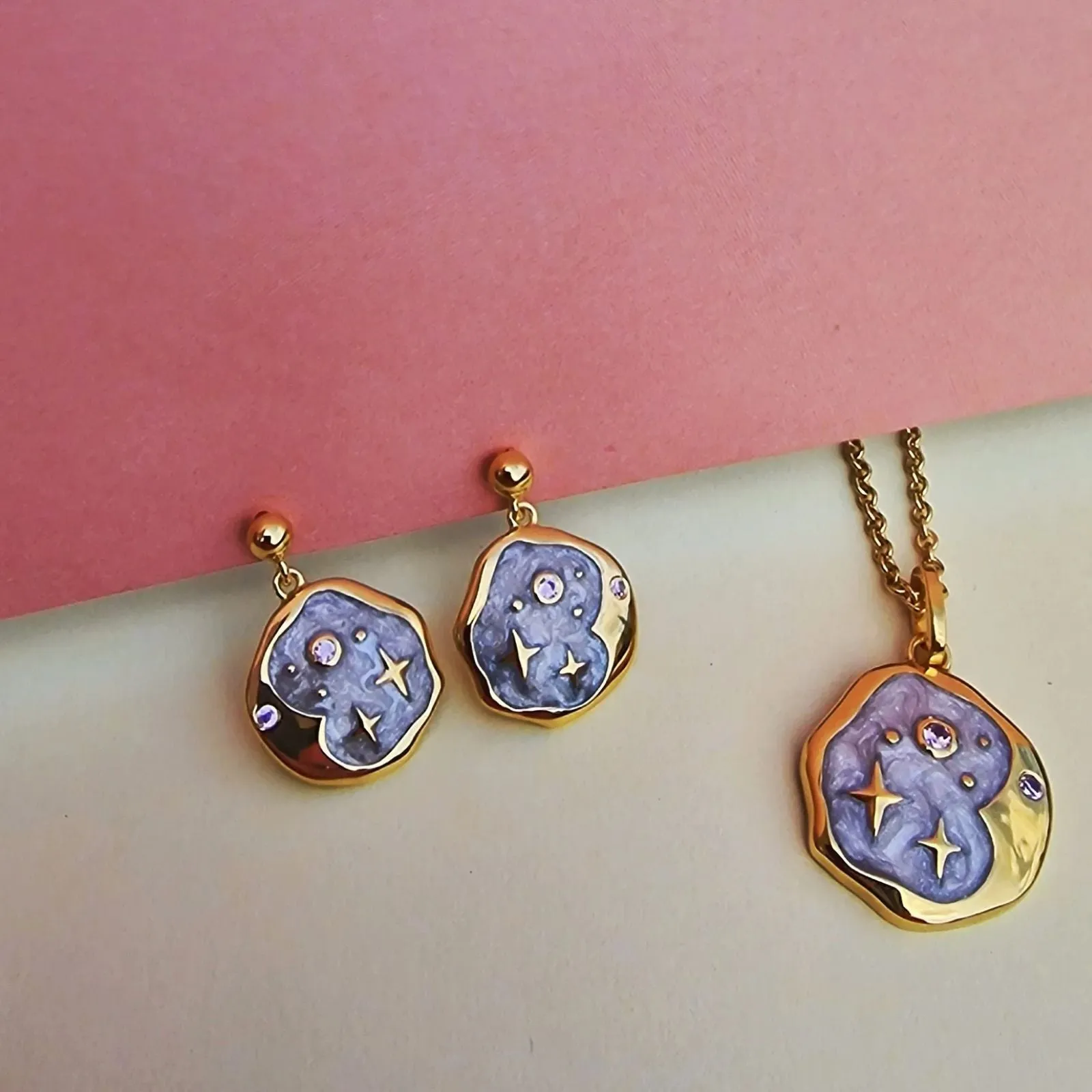 Vurchoo Starry Night Gold Necklace