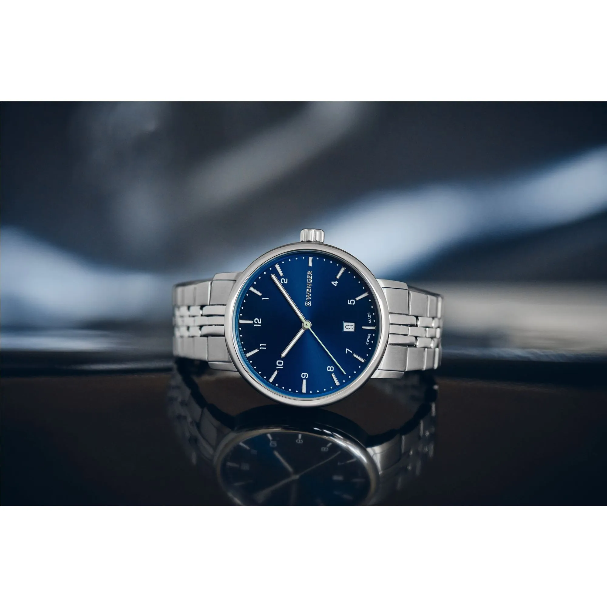 Wenger Urban Classic  40 Blue Dial Bracelet Men's Watch