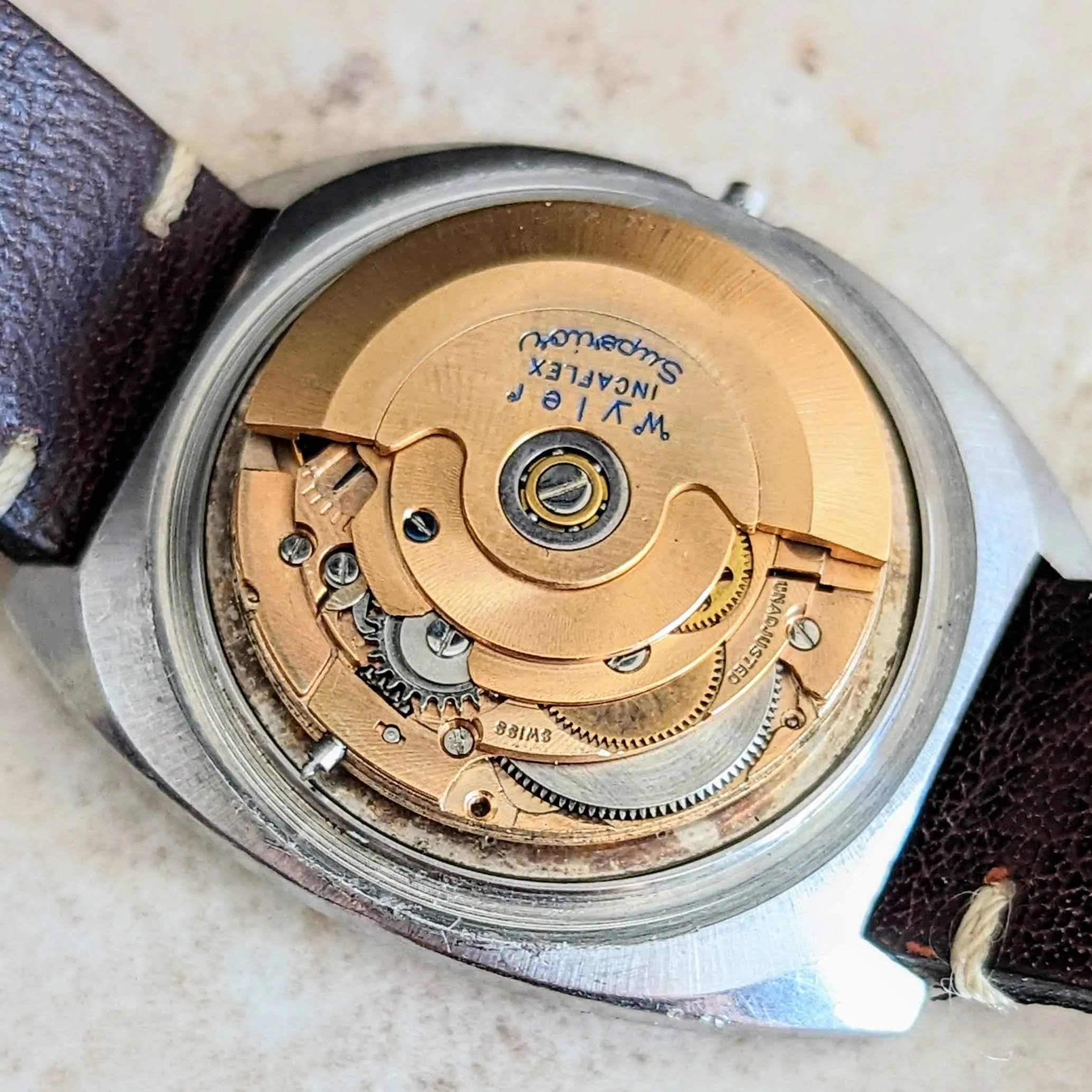 Wyler-Vetta Automatic Watch Incaflex Dynastar 1960's Wristwatch “The Compressor”